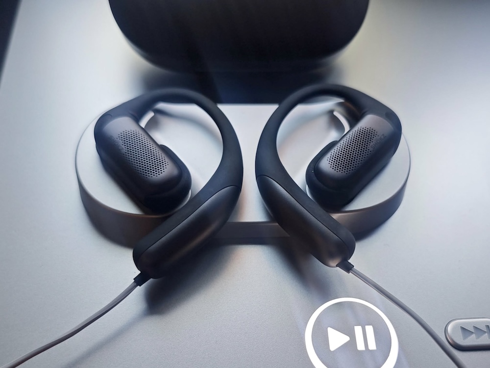 Shokz OpenFit Pro brings noise reduction to open-ear design