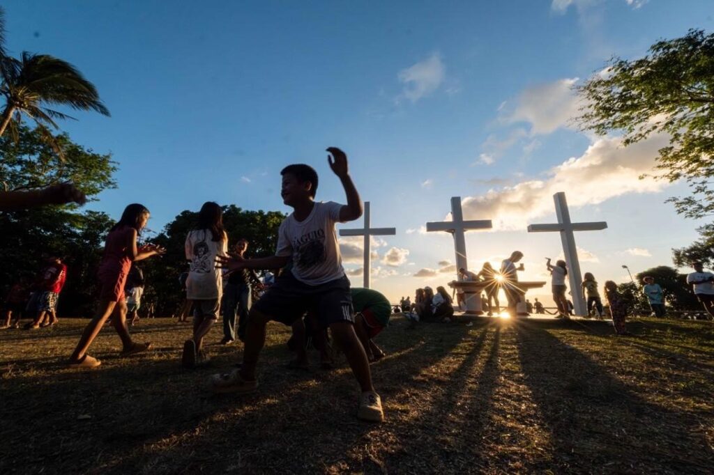 Fujifilm XF 8-16mm f/2.8 R LM WR proves its value in Holy Week field coverage